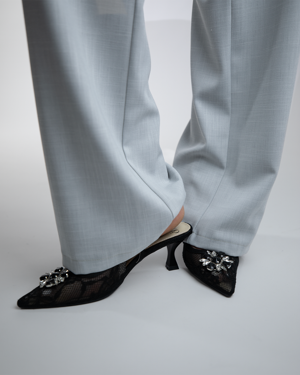 Slingback in pizzo