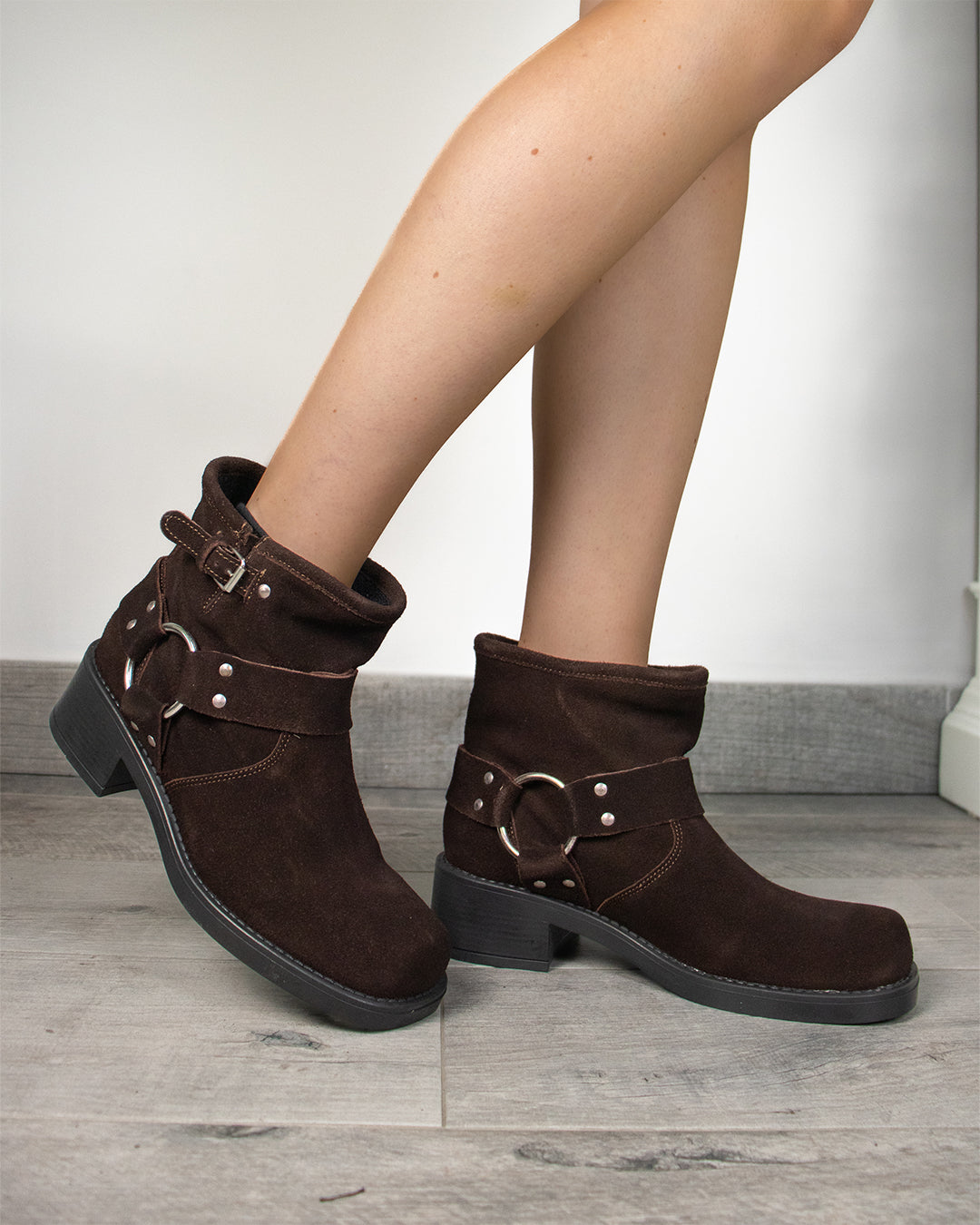 Boston leather boots