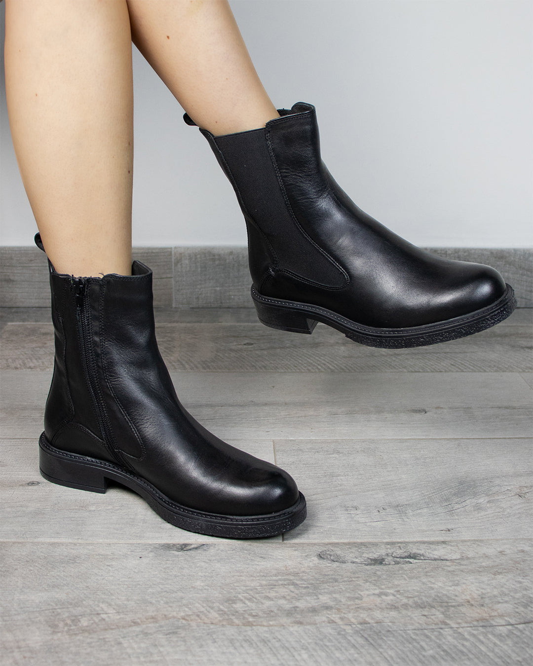 Chicago leather boots
