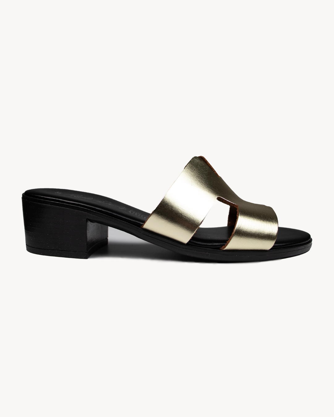 Sandalo H in pelle con tacco