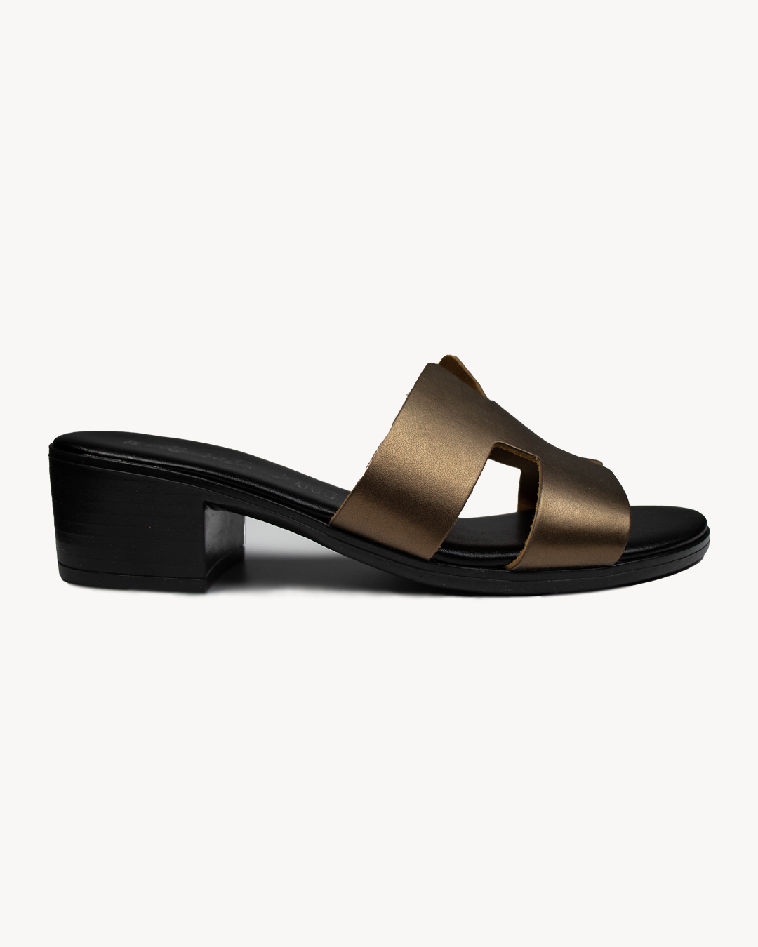 Sandalo H in pelle con tacco
