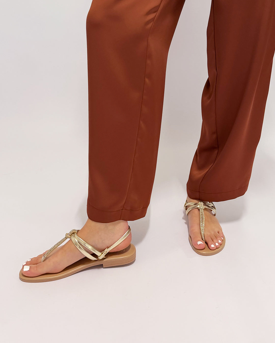 Sandalo donna Bellini Nodo in vera pelle con strass